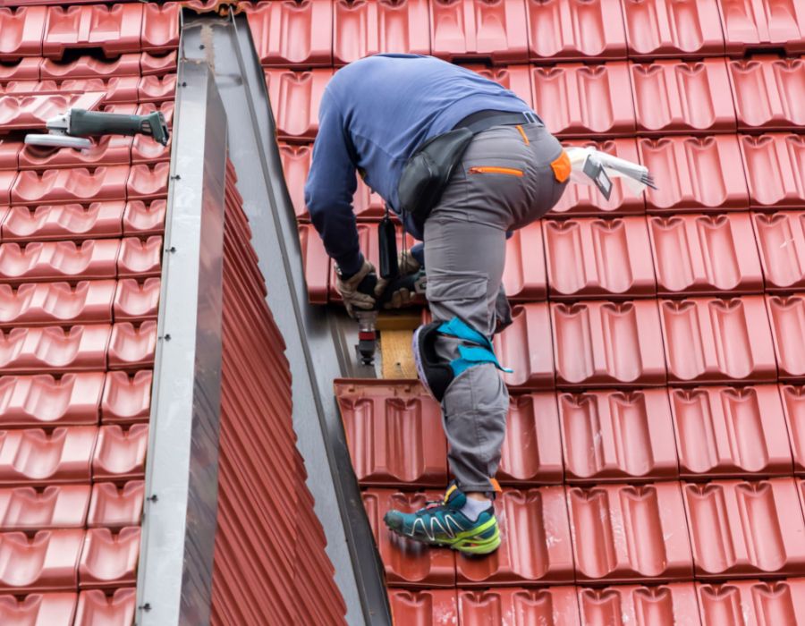 Reparación y mantenimiento de tejado Reparación y mantenimiento de tejado